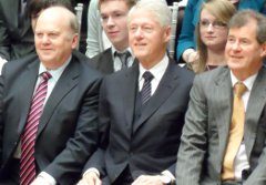 Michael Noonan, Bill Clinton and JP McManus at the awards ceremony