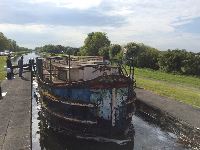 Restoration of Robertstown's Barge The 52M 