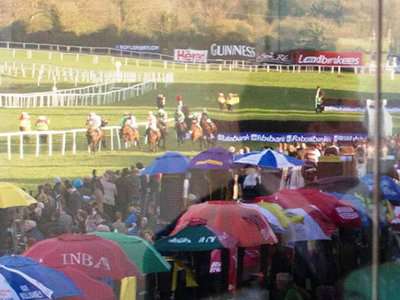 Action & Early Bird Offers Return to Punchestown